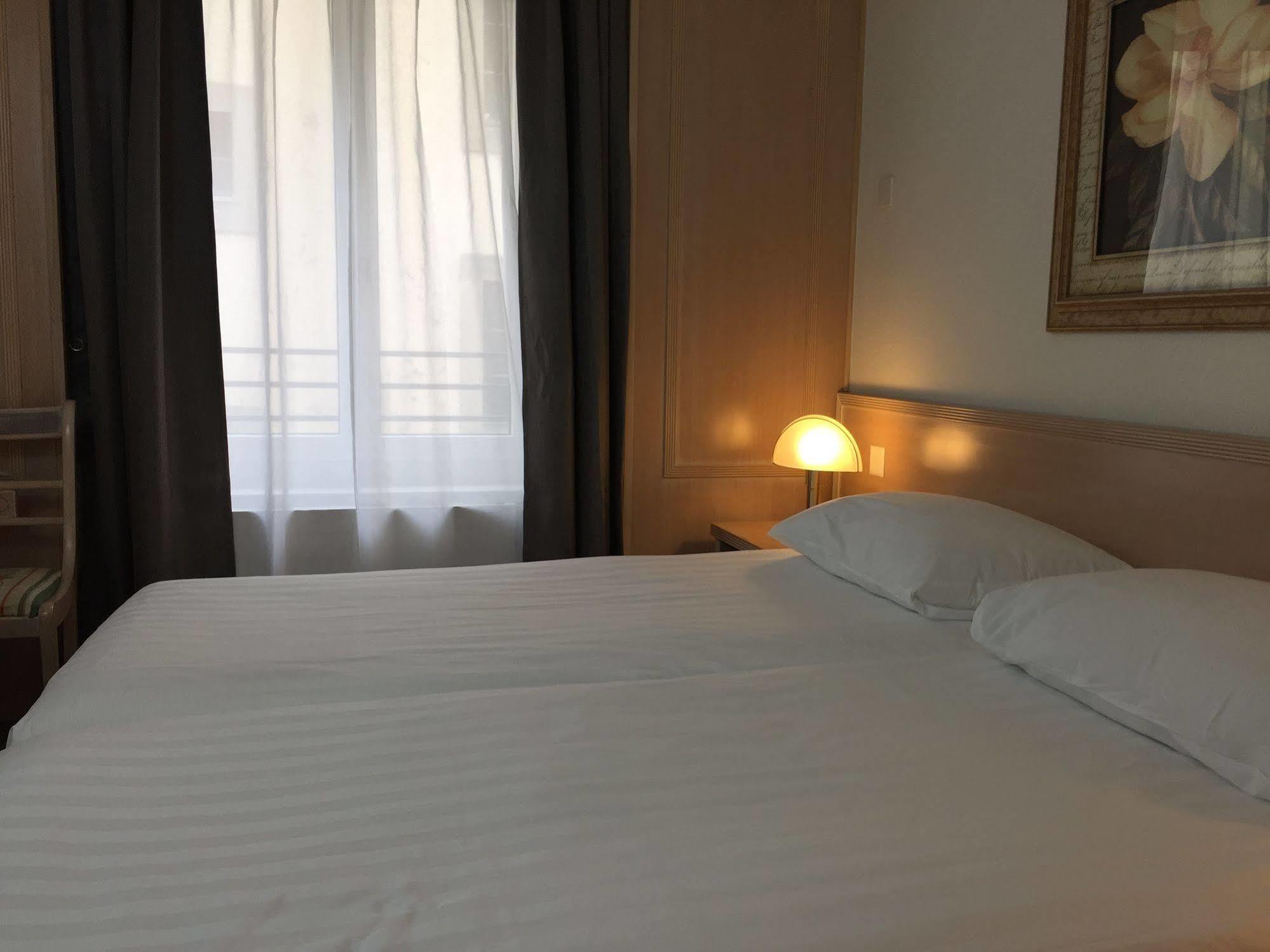 Appart'Hotel Residence Cityzen Genève Buitenkant foto